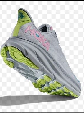 Hola One One Clifton 9 Shoes